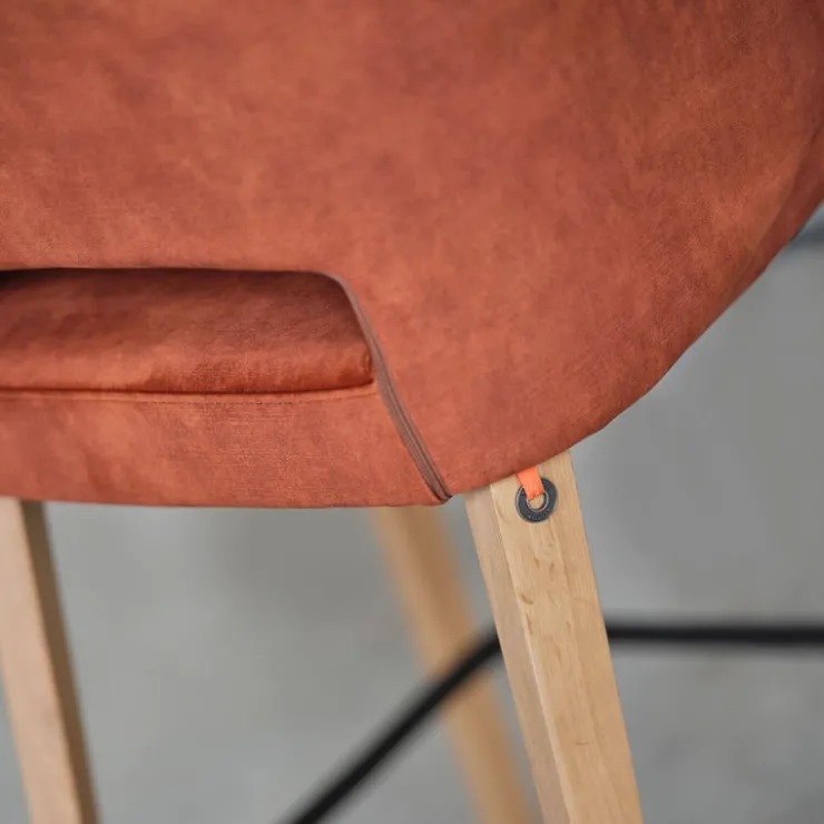 Mobitec Tabouret Snack (assise +/- 65 Cm)|Tabouret De Bar (assise +/- 80 Cm)*Lena ® Tabouret snack en tissu avec accoudoirs et pieds en bois